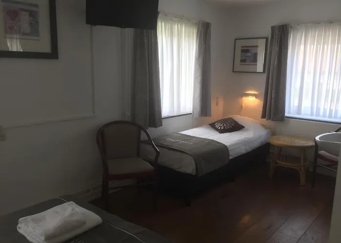 Hotel Heijenrath 黑耶拉特